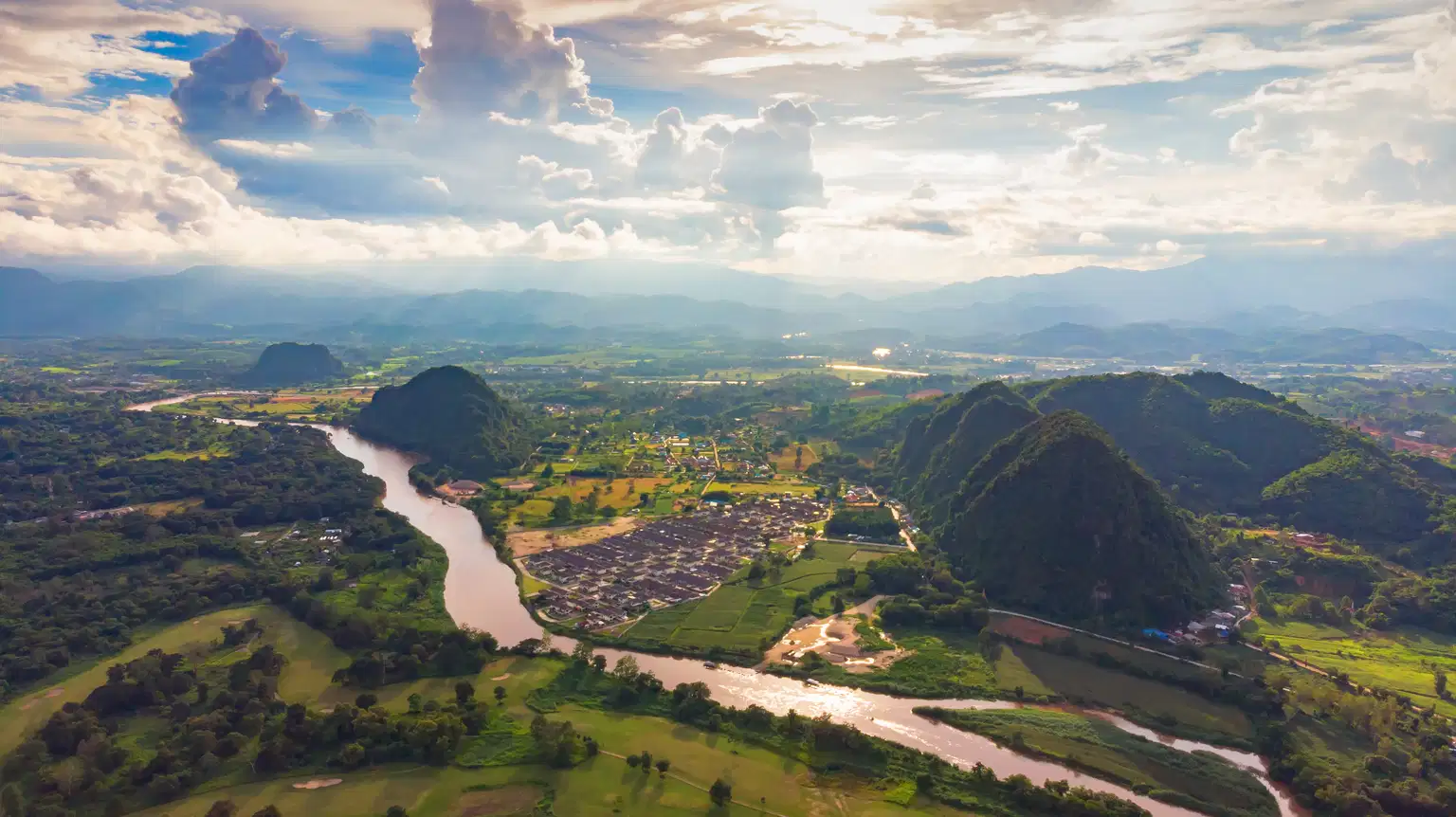 Chiang Mai and Chiang Rai Tour Package