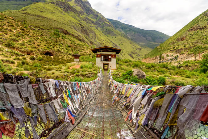 Tachog Lhakhang Old Bridge