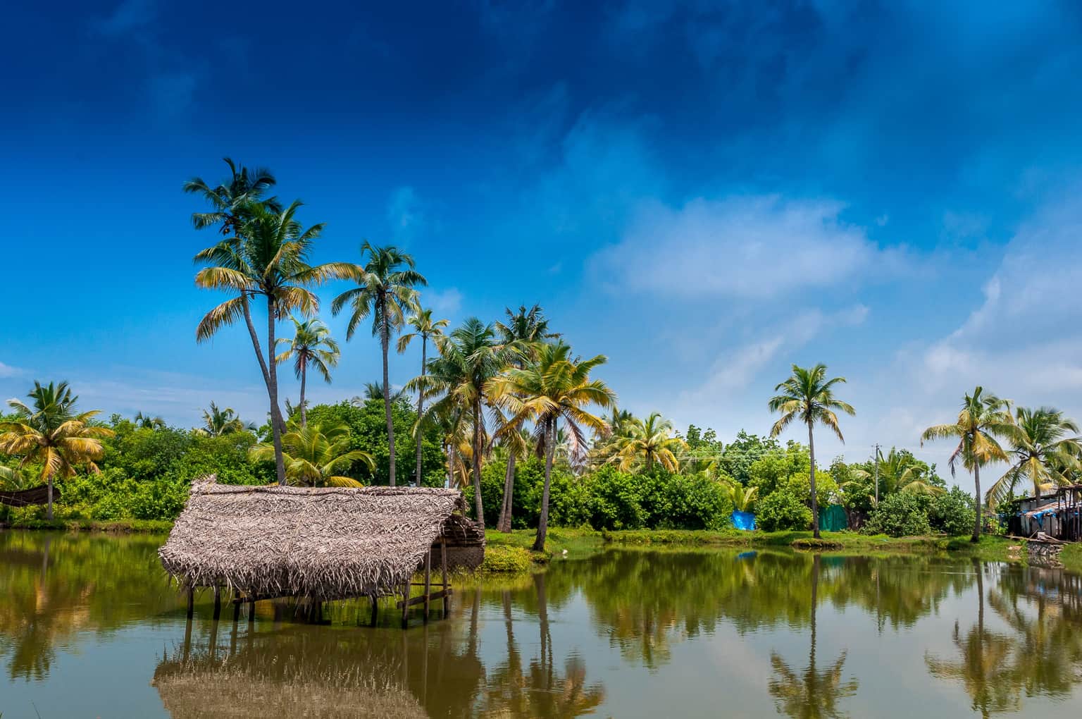 How to reach Kerala