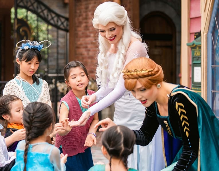 Hong Kong Disneyland Park Tickets Image