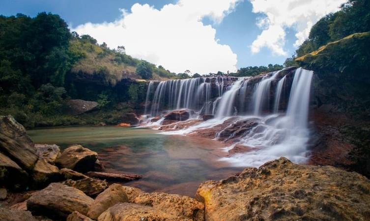 Mawsawa Falls