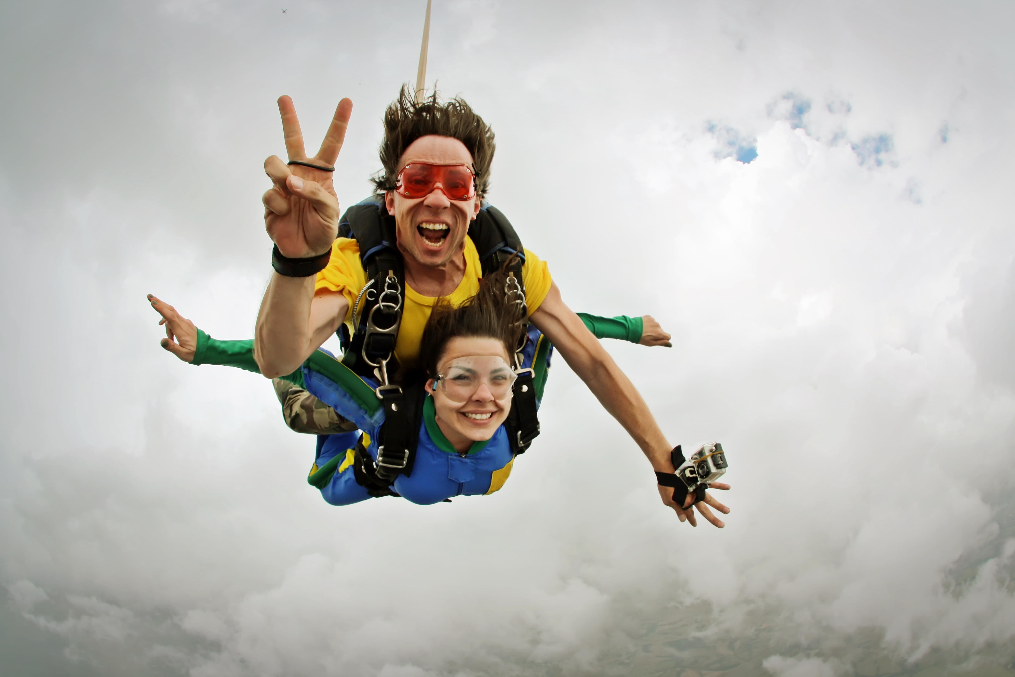 Experience the thrill of life at Tandem Skydiving