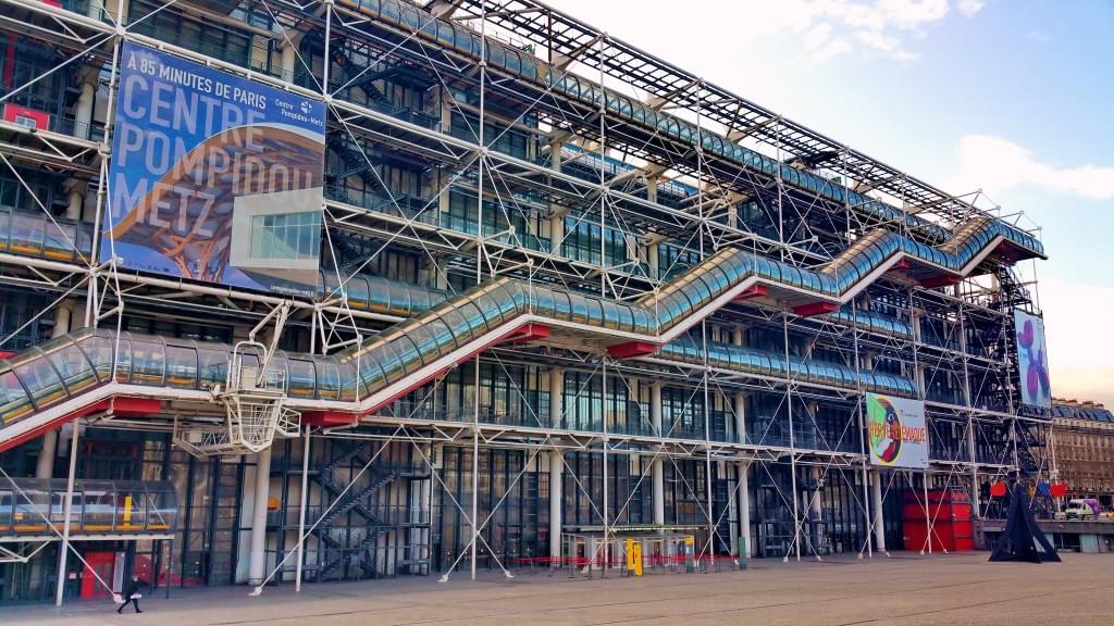 Visit Centre Pompidou and admire its colorful exteriors