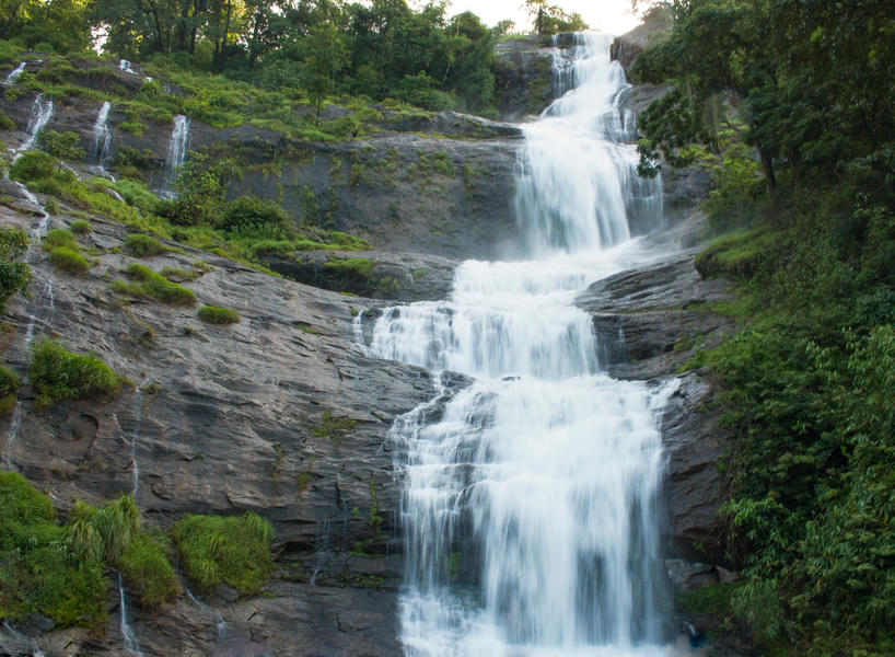 Kerala Waterfall Tour Image