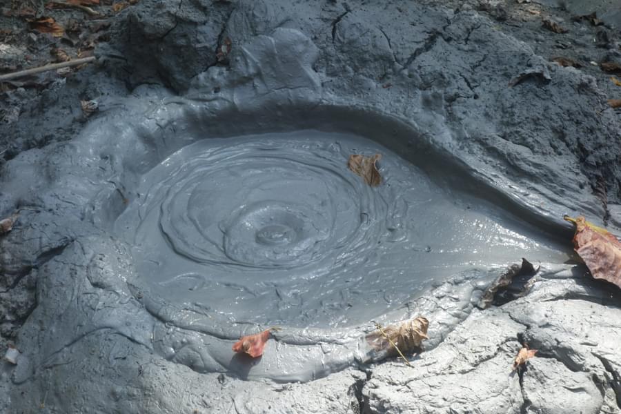 Day Trip to Mud Volcano in Baratang Island Image