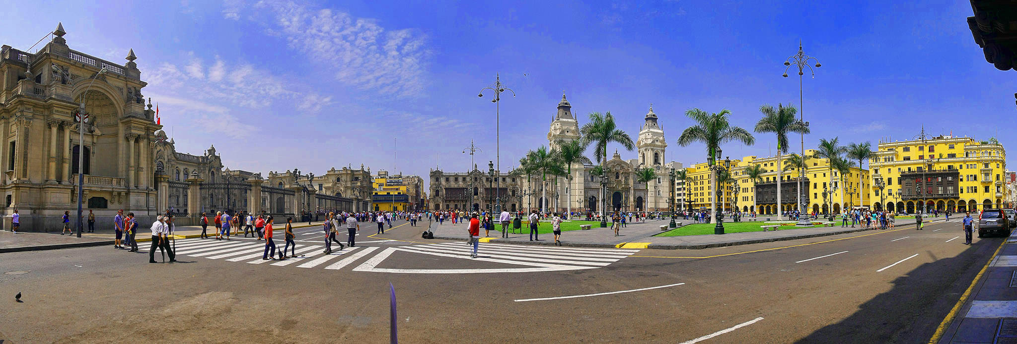 Plaza Mayor de Lima Overview