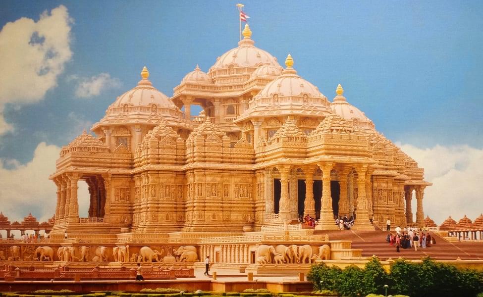 Full Day Tour of Ahmedabad with Akshardham Visit