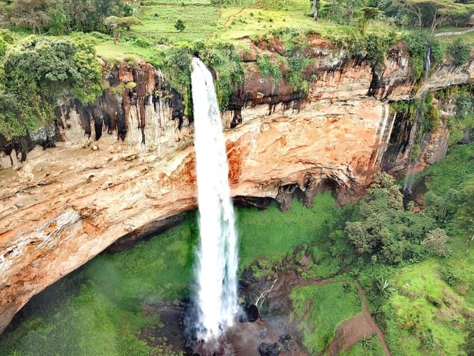 Hike to The Sipi Falls