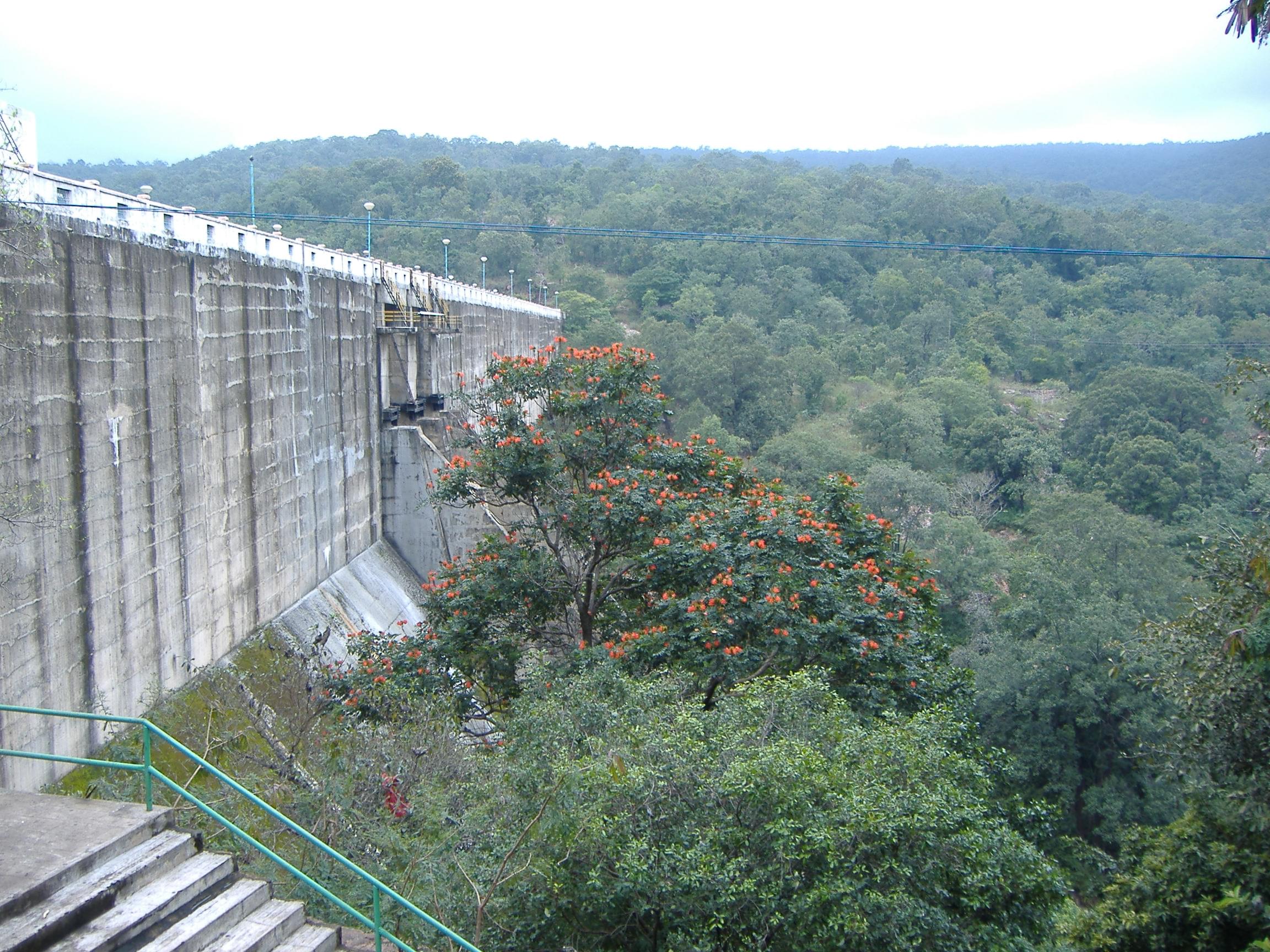Papavinasanam Dam Overview