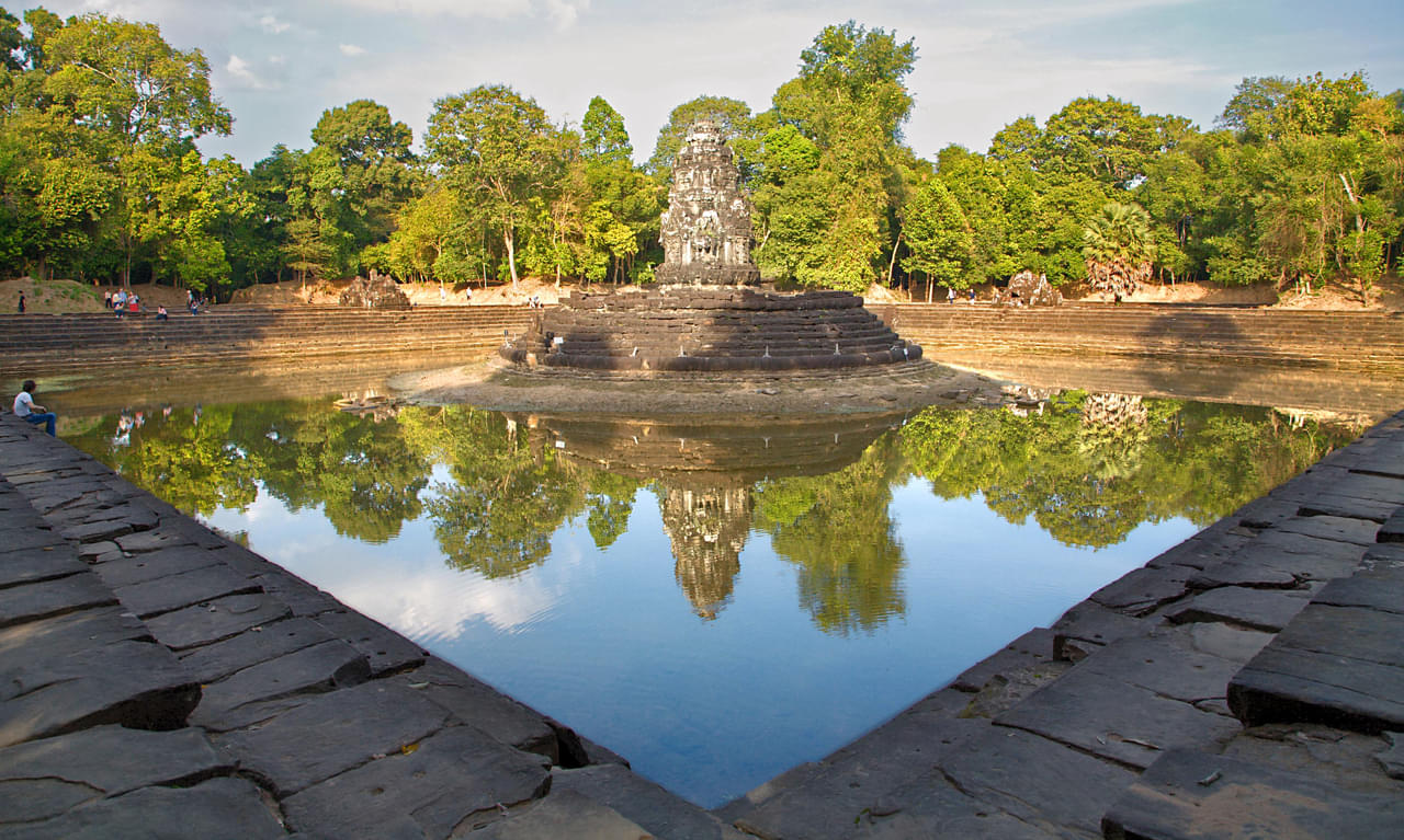 Neak Pean