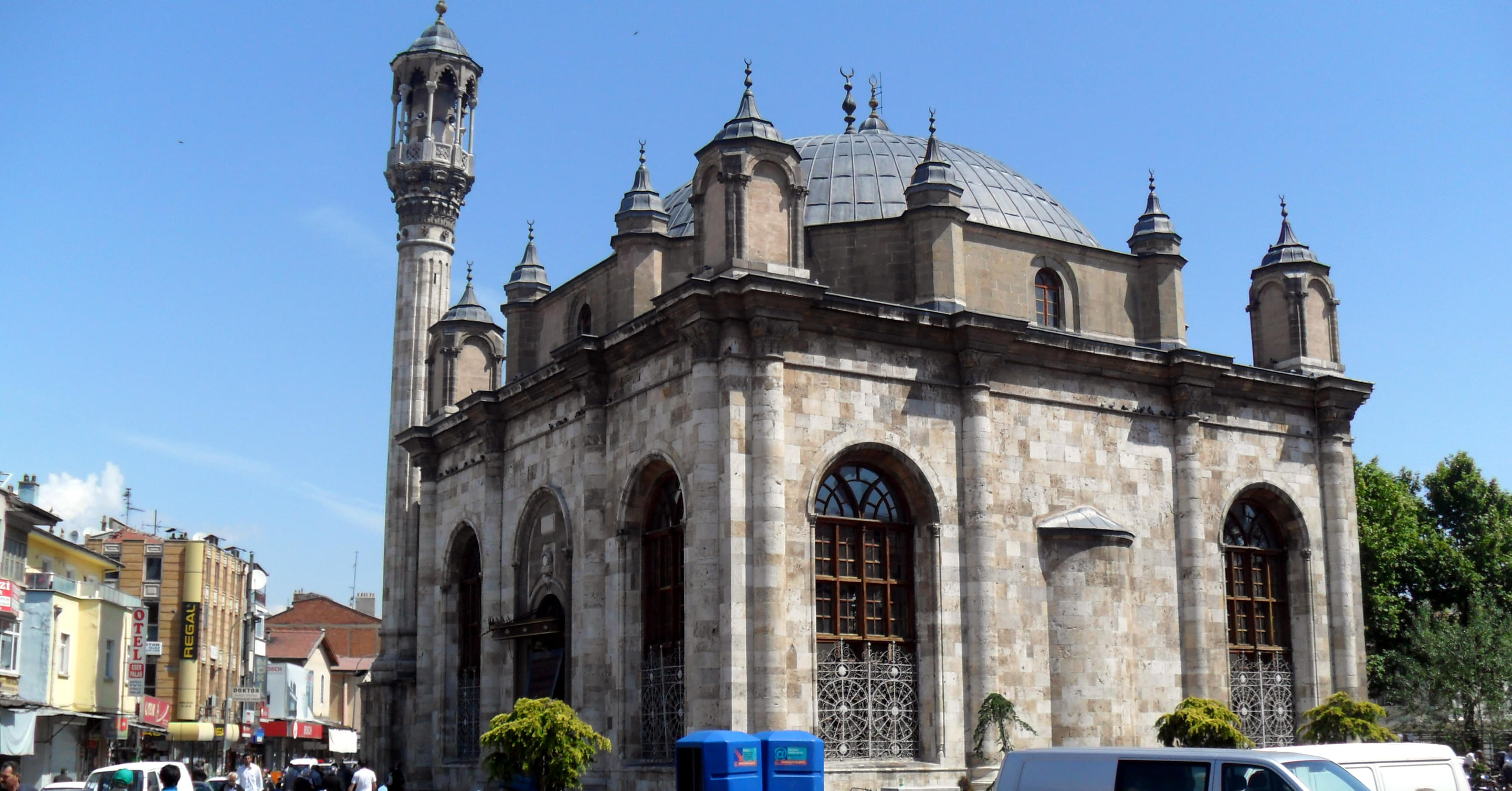 Azizia Mosque Overview