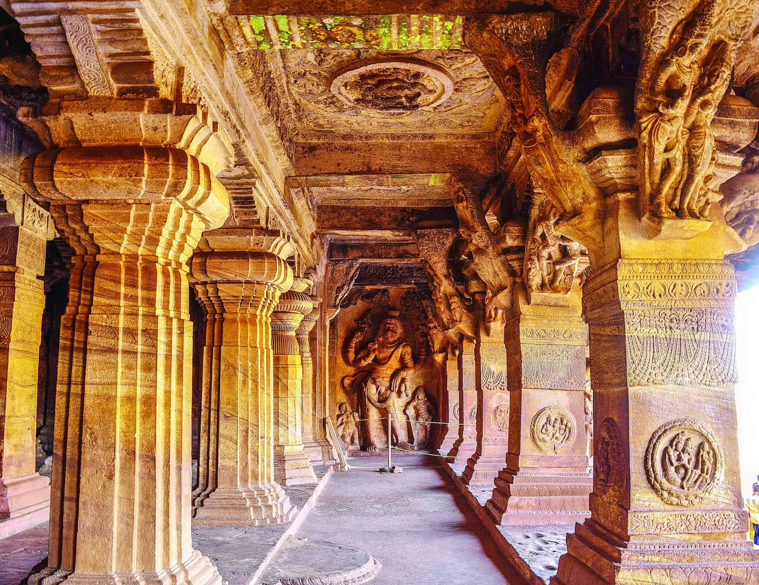 Badami Cave Temples, <em>Badami</em>