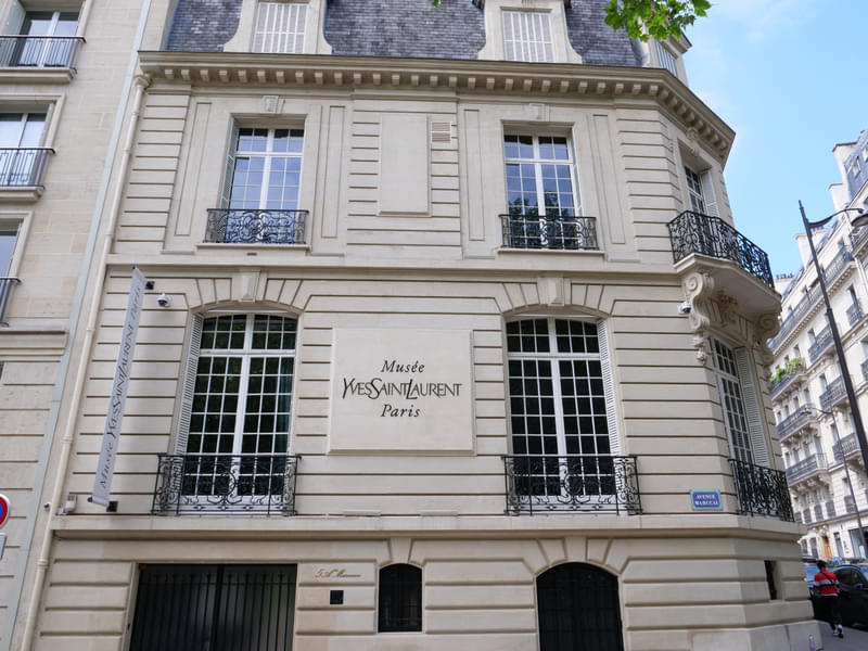 Visit Musée Yves Saint Laurent Paris with your friends and family