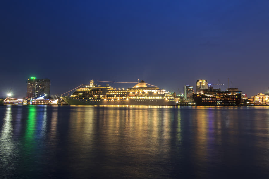 Glimpse Of South Vietnam Image