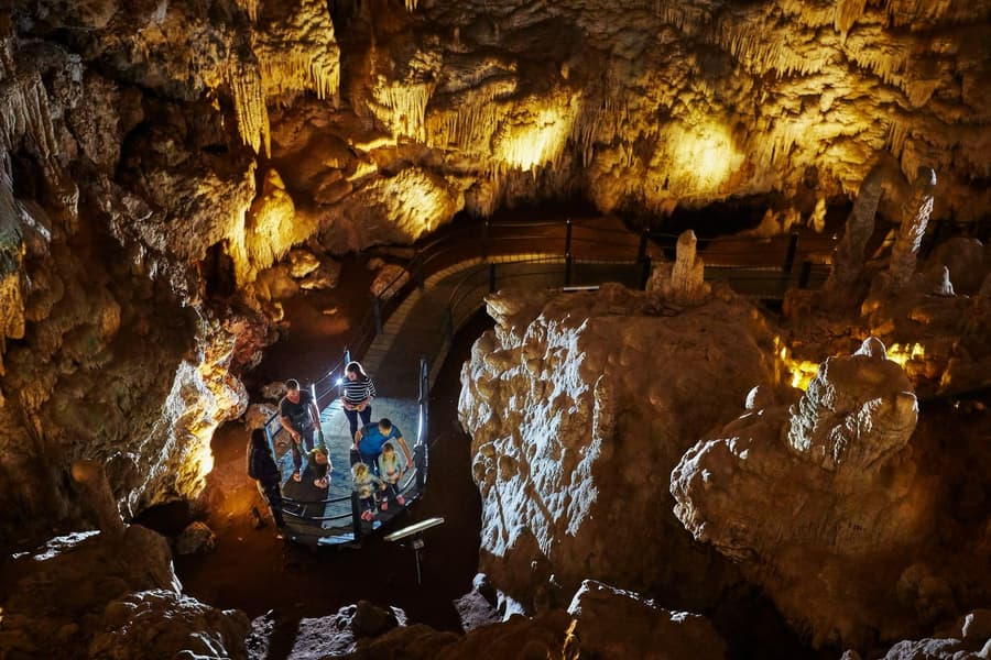 Ngilgi Cave Semi-Guided Show Tour Image
